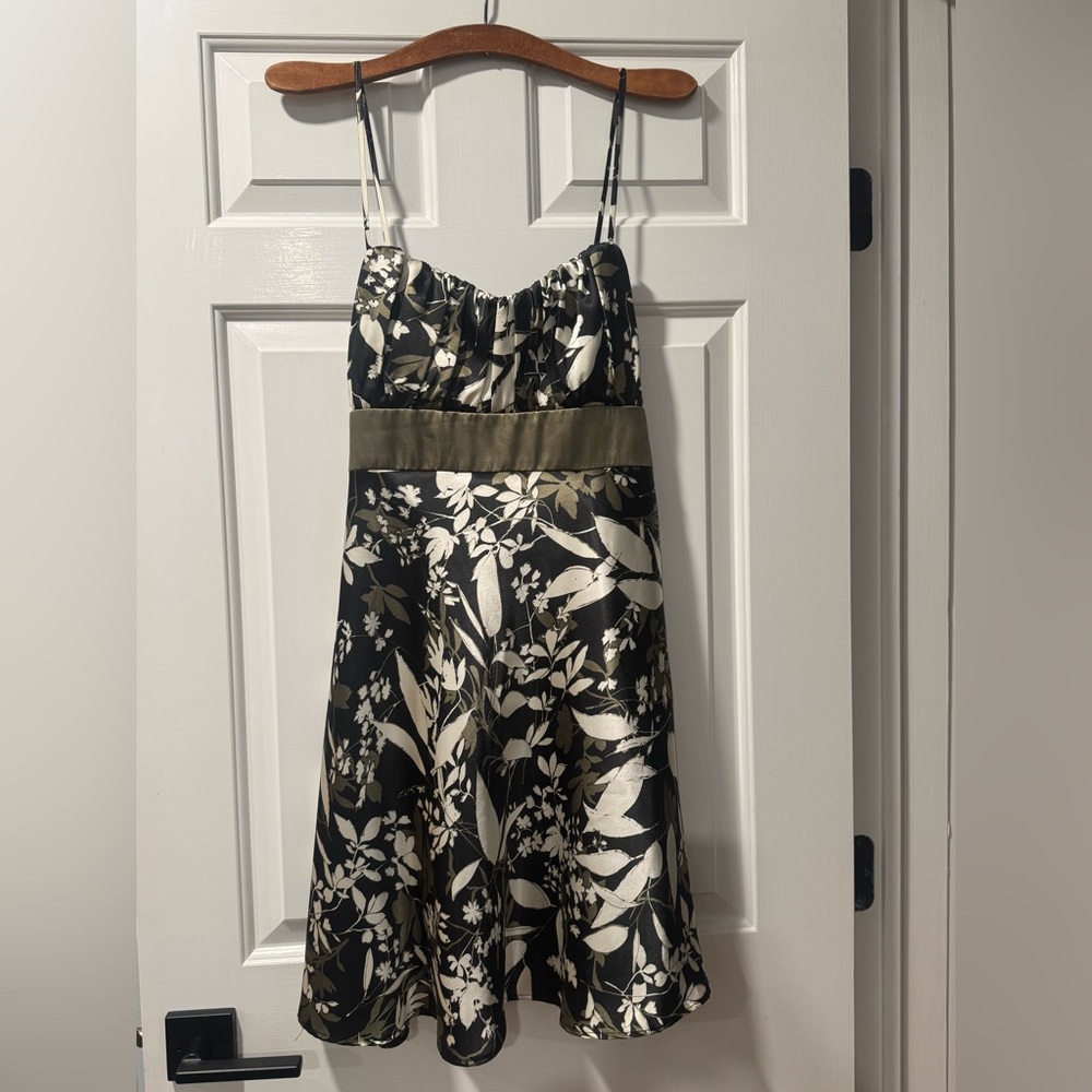 Evan Picone adjustable Strap Black, green  and Cream Floral Dress